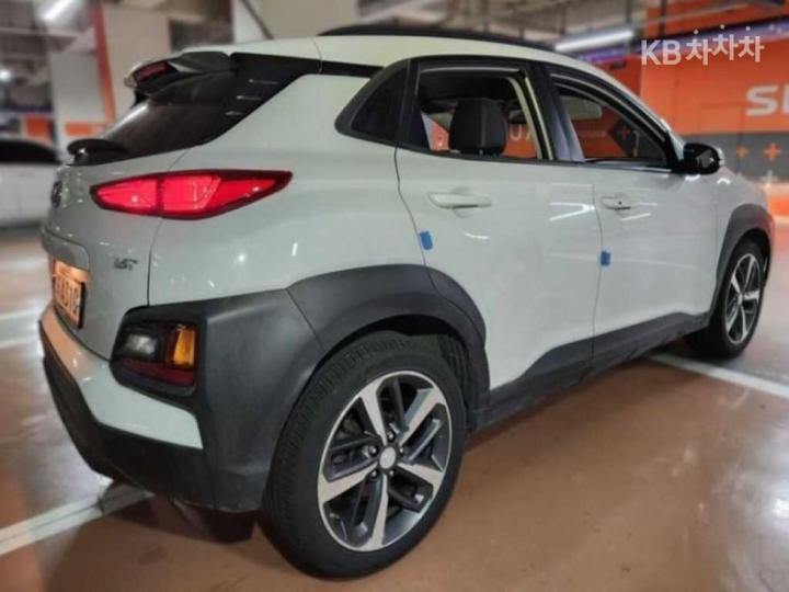 Hyundai Kona 1.6 Turbo Modern Art 6