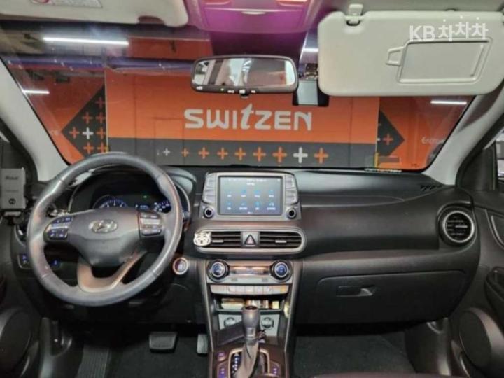 Hyundai Kona 1.6 Turbo Modern Art 7