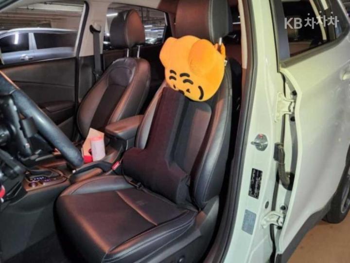 Hyundai Kona 1.6 Turbo Modern Art 8