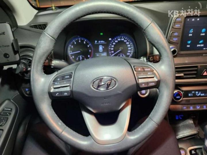 Hyundai Kona 1.6 Turbo Modern Art 10