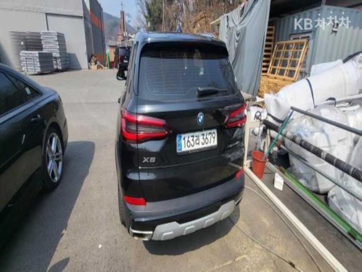 BMW X5 G05 xDrive 45e M Sport 3