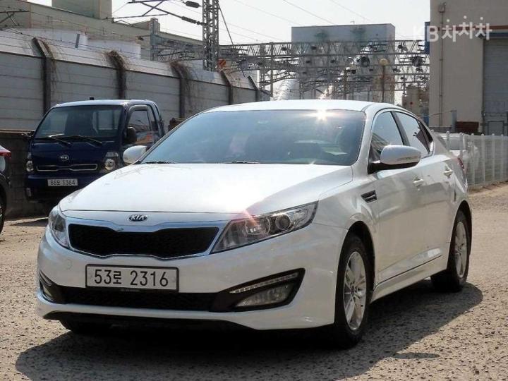 Kia K5 2.0 LPI Deluxe 3