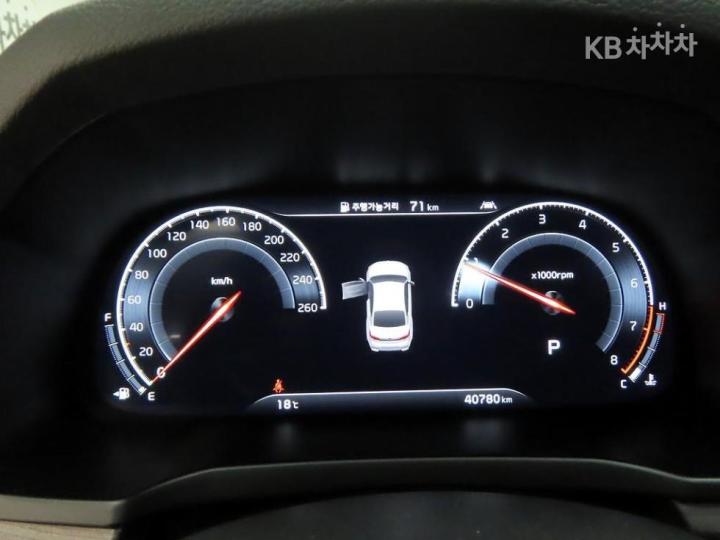 Kia K7 Premier 2.5 GDi Noblesse 6