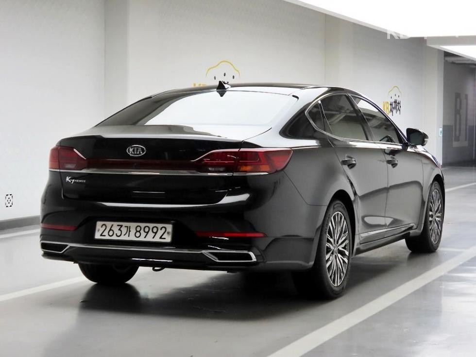 2020 - kia k7