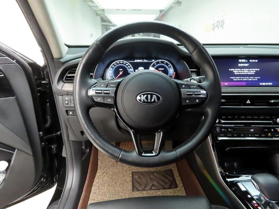 2020 - kia k7