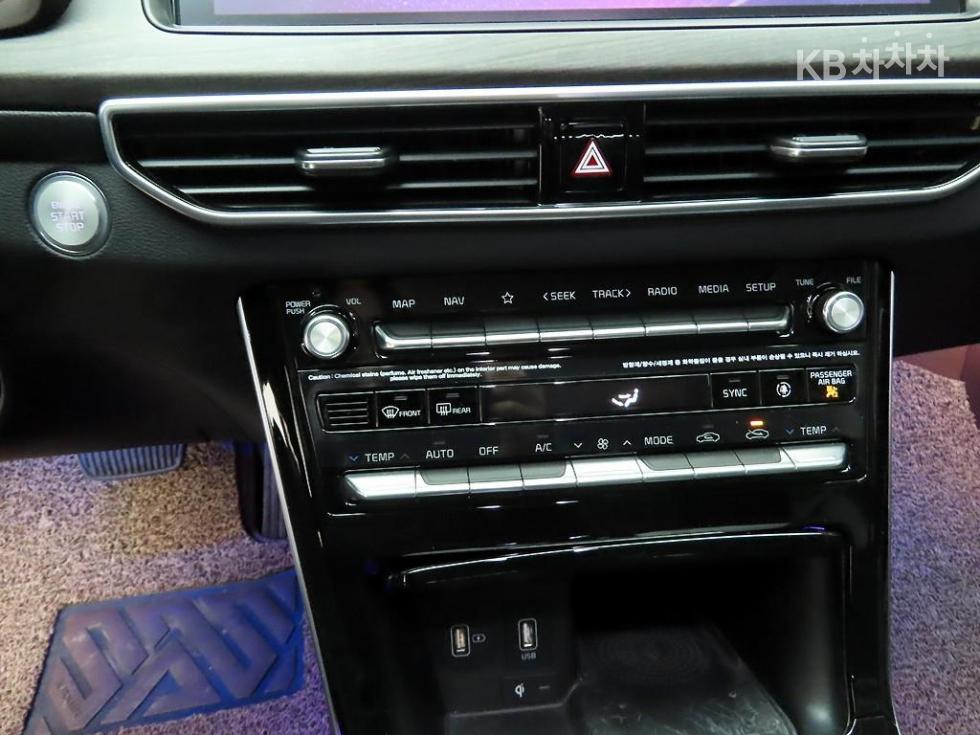 2020 - kia k7