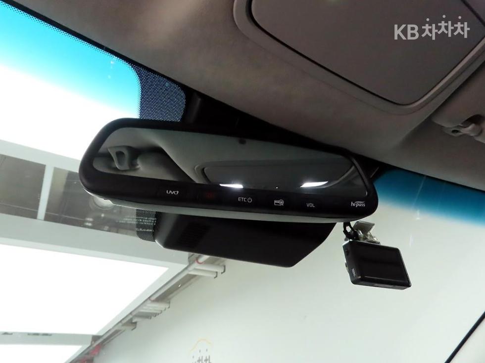 2020 - kia k7