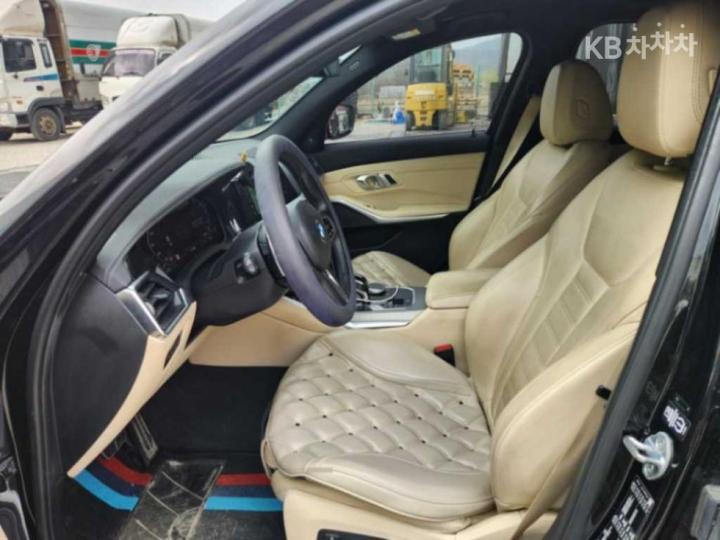 BMW 3 Series G20 330i M Sport Package 5