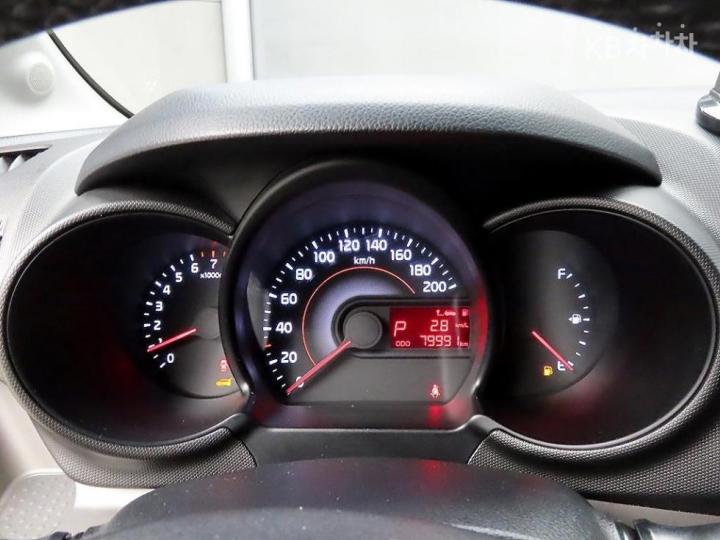 Kia Ray 1.0 Gasoline Luxury 9