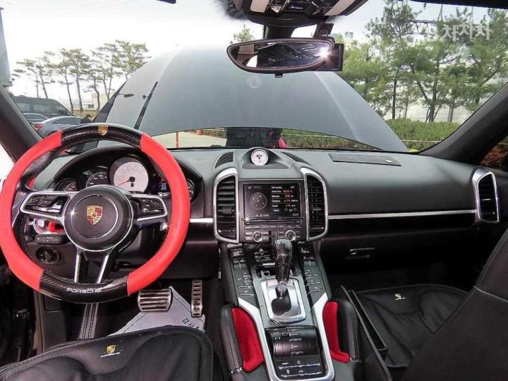 Porsche Cayenne New 958 4.8 S 8