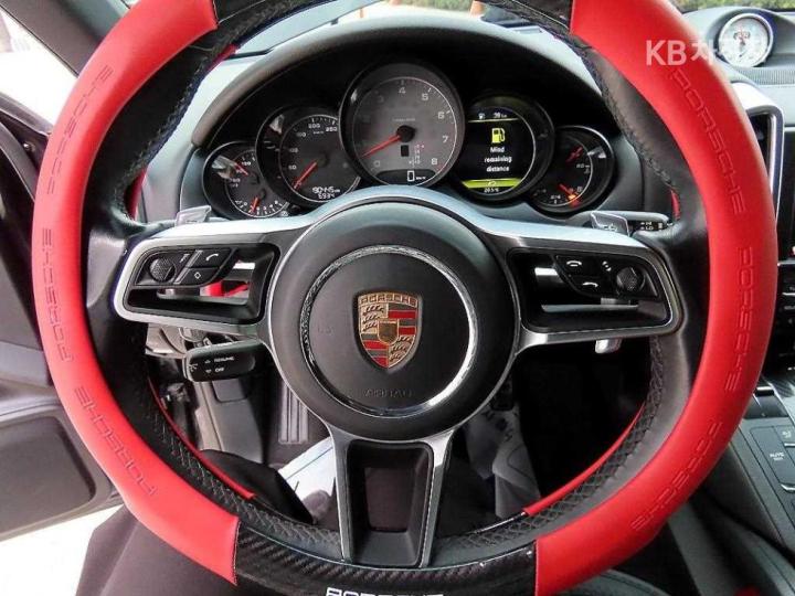 Porsche Cayenne New 958 4.8 S 9