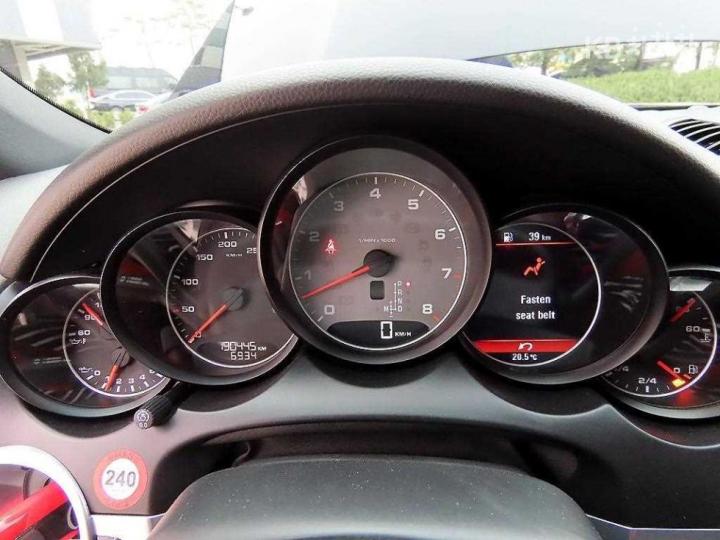 Porsche Cayenne New 958 4.8 S 10