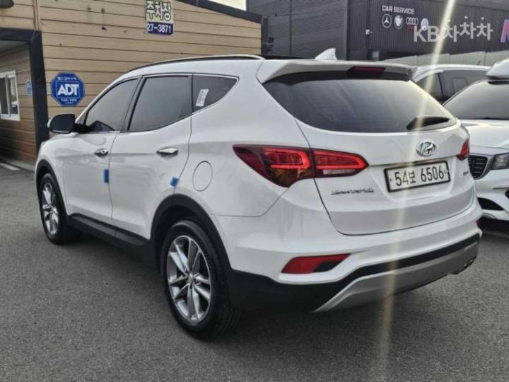 Hyundai Santa Fe The Prime Diesel R2.0 2WD Exclusive Special 4