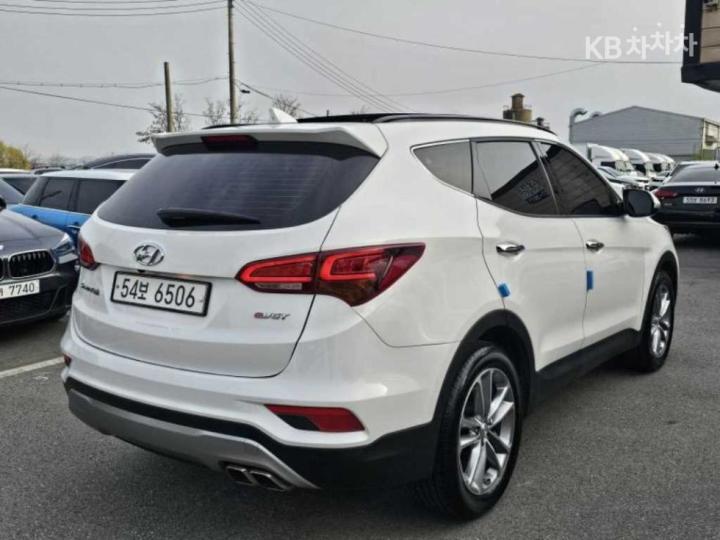 Hyundai Santa Fe The Prime Diesel R2.0 2WD Exclusive Special 6