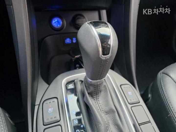 Hyundai Santa Fe The Prime Diesel R2.0 2WD Exclusive Special 8