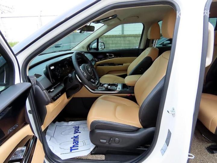 Kia Carnival D2.2 Signature 6