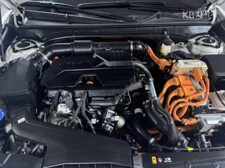 Hyundai Grandeur The Hybrid 1.6 Turbo Gasoline Exclusive 6