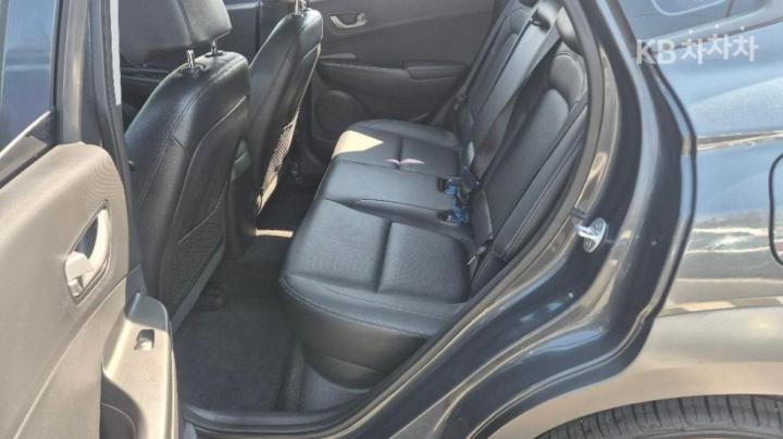 Hyundai Kona 1.6 Turbo Premium 9