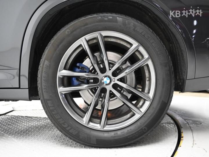 BMW X4 New G02 xDrive 20d M Sport Pakage 6