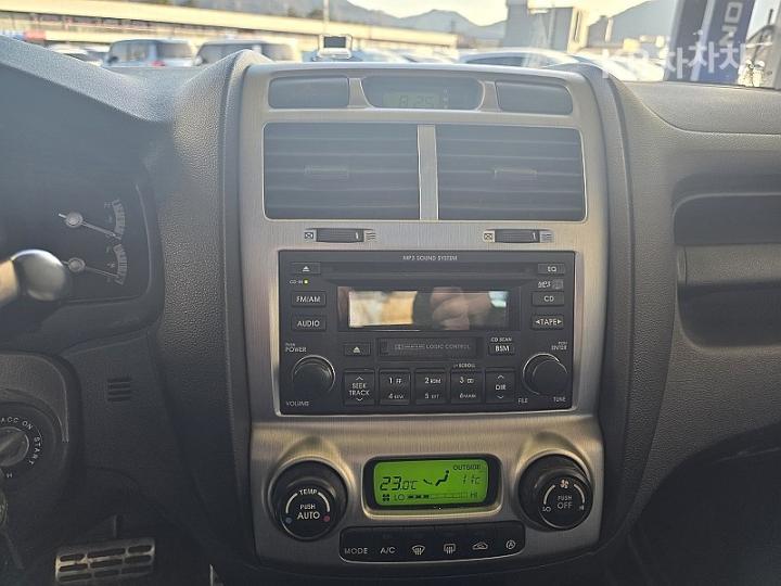 Kia Sportage New Diesel VGT 2WD TLX Top Model 6