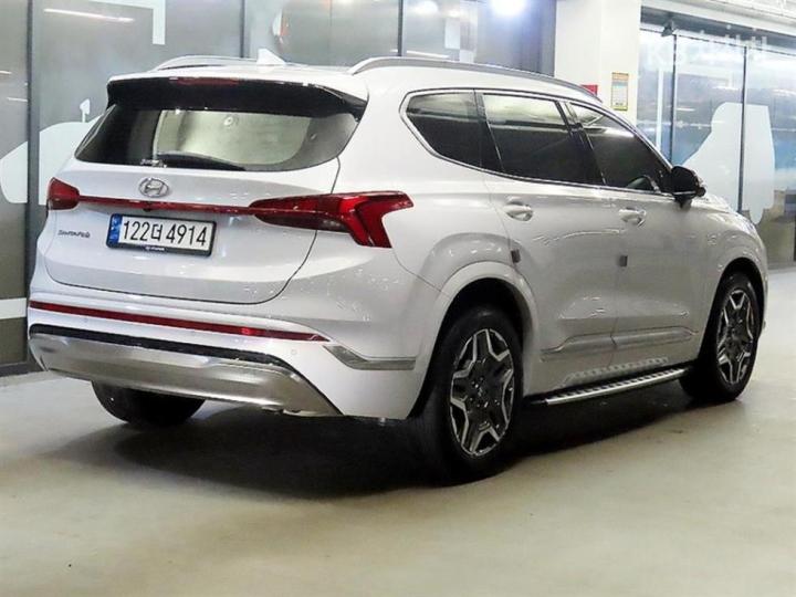 Hyundai Santa Fe TM Hybrid 1.6 HEV 2WD Calligraphy 5