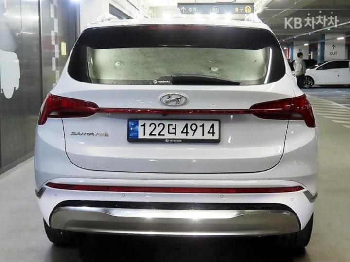 Hyundai Santa Fe TM Hybrid 1.6 HEV 2WD Calligraphy 6