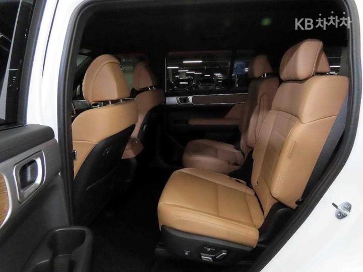 Hyundai Santa Fe The Hybrid MX5 1.6T HEV 2WD Prestige 8