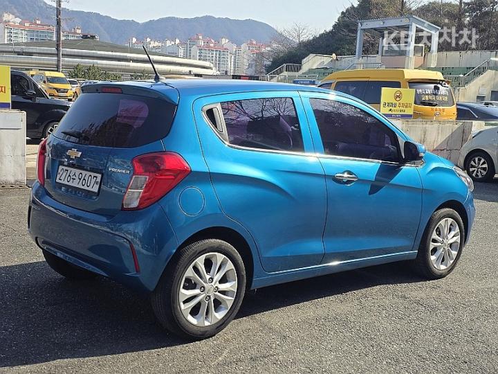 Chevrolet Spark Premier Base Type 7