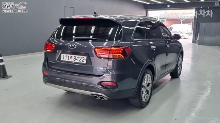 Kia Sorento 2.0 Diesel 2WD Master 3