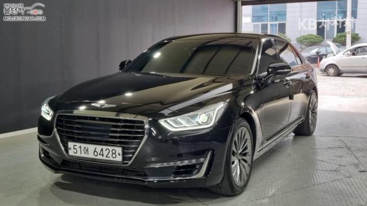 Genesis EQ900 3.3 T-GDI AWD Premium Luxury