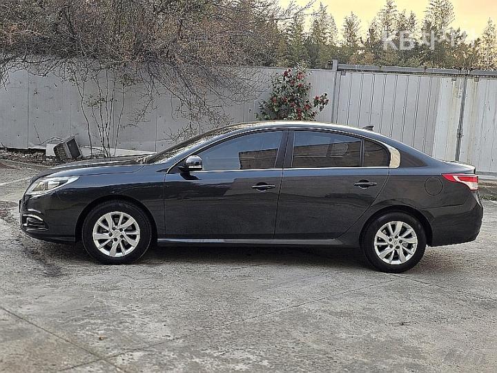 Renault SM5 New Platinum Diesel D Special 4