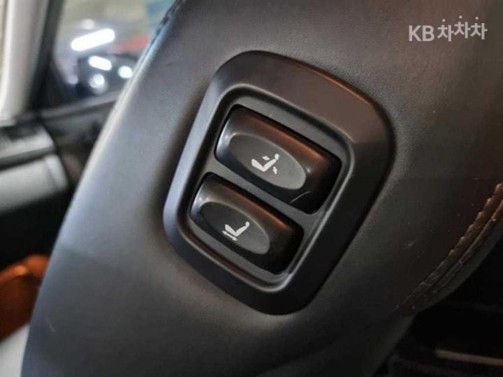 Kia Opirus New GH270 LPI Premium Type 8