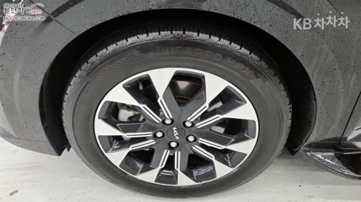 Kia Carnival D2.2 Signature 7