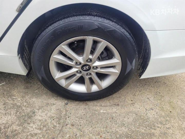 Hyundai Sonata LF LPI Modern 7