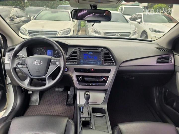 Hyundai Sonata LF LPI Modern 8