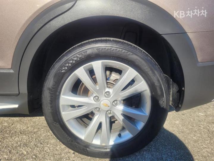 Chevrolet Captiva 2WD LT Premium 7