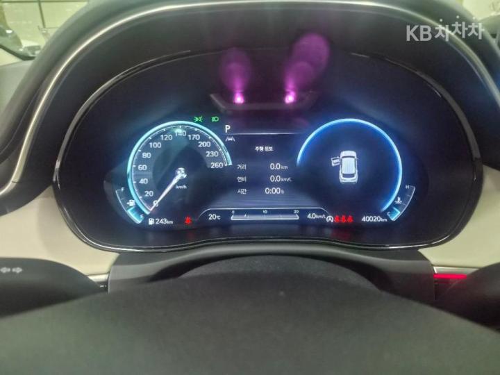 Genesis GV70 Gasoline 2.5T AWD 3