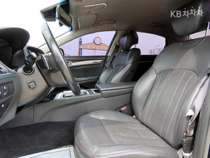 Genesis G80 3.3 GDI Luxury 6