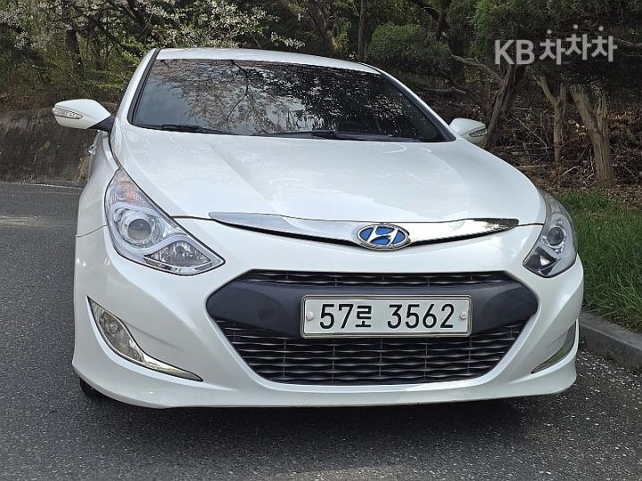 Hyundai Sonata Hybrid 2.0 Premier