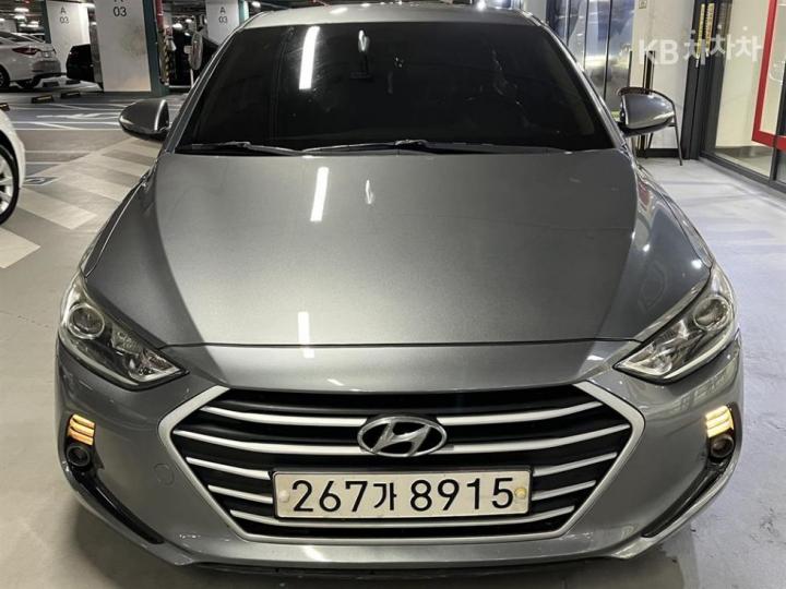 Hyundai Avante AD 1.6 GDi Smart 3