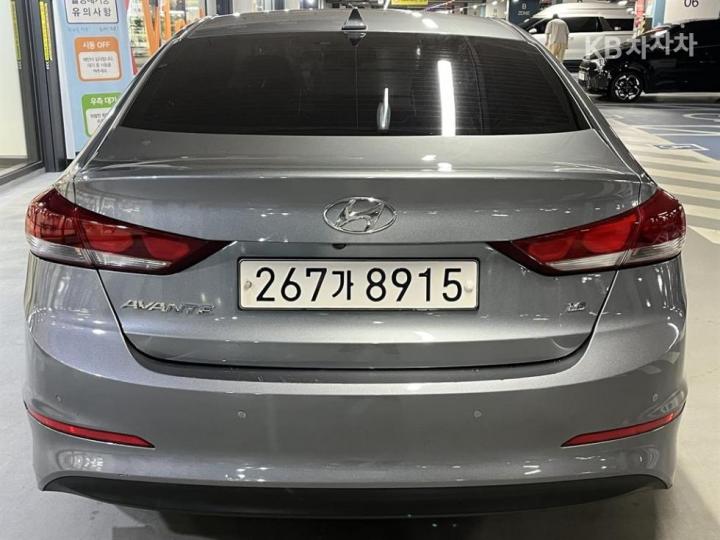 Hyundai Avante AD 1.6 GDi Smart 6