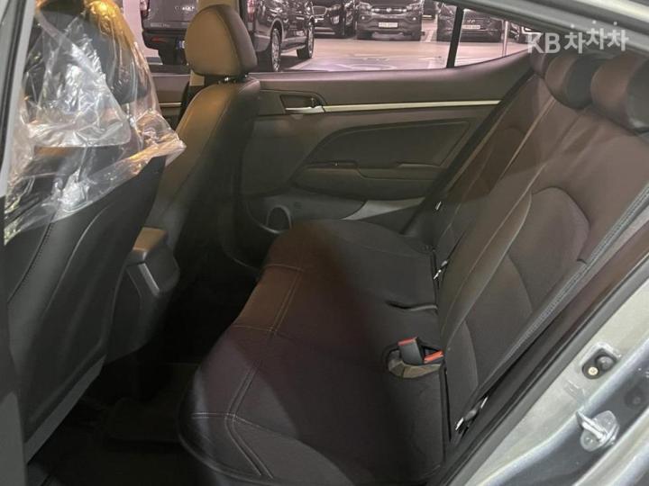 Hyundai Avante AD 1.6 GDi Smart 7