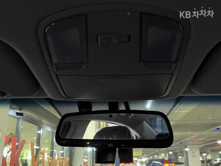 Hyundai Avante AD 1.6 GDi Smart 8