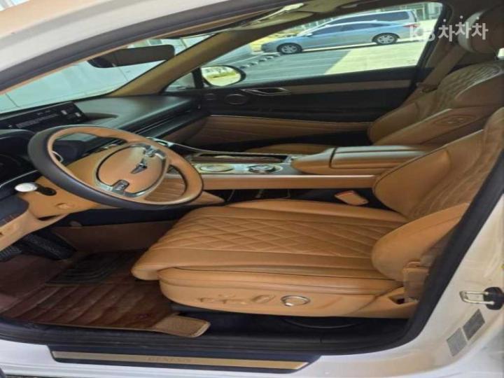 Genesis GV80 3.5 Turbo Gasoline AWD 9