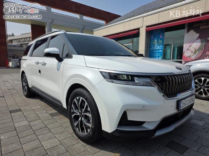 Kia Carnival D2.2 Prestige 3