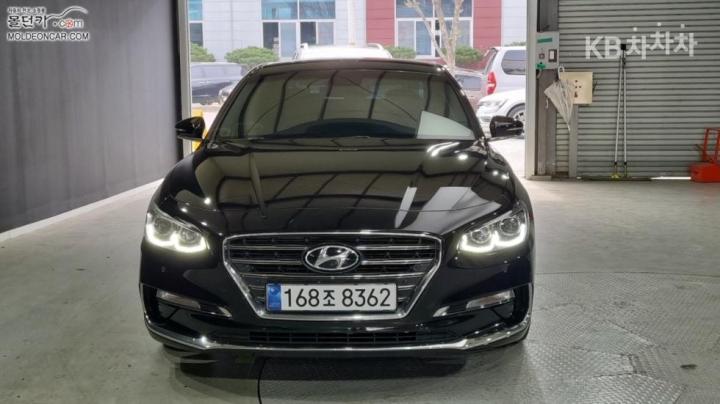 Hyundai Grandeur IG 3.0 LPi Modern Base Type 4