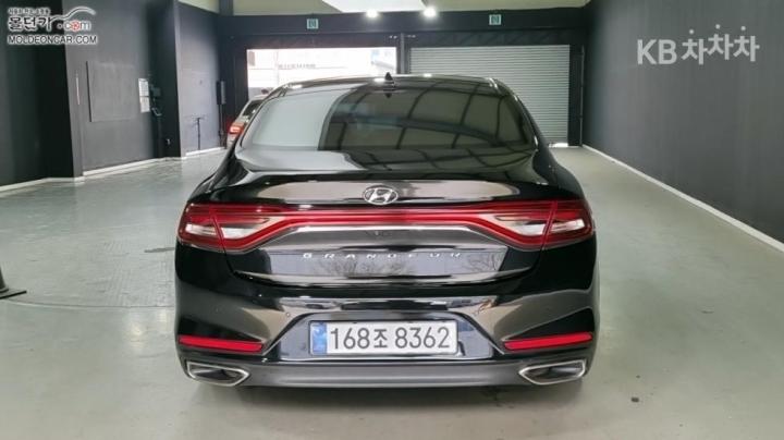Hyundai Grandeur IG 3.0 LPi Modern Base Type 5