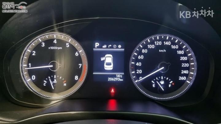 Hyundai Grandeur IG 3.0 LPi Modern Base Type 6