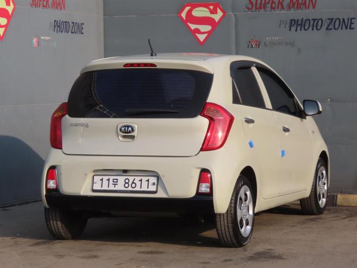 Kia Morning Deluxe 4