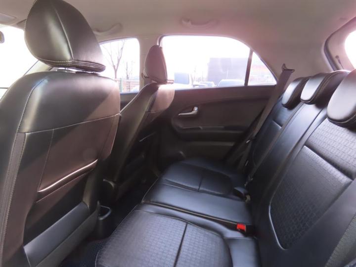 Kia Morning Deluxe 7